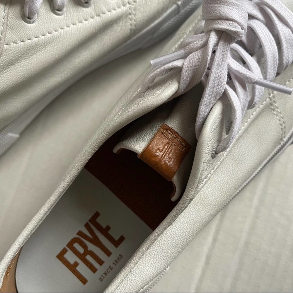 Frye White Leather Lace Low Sneakers in Size 9 - Picture 5 of 9